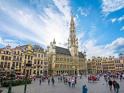 Upgrade to Brussels by Private Transfer with a 2-Hour Stop in Antwerp