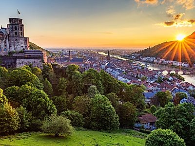 Upgrade to Frankfurt by Private Transfer with a Stop in Heidelberg