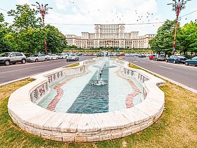 Bucharest Private Walking and Palace of Parliament Tour