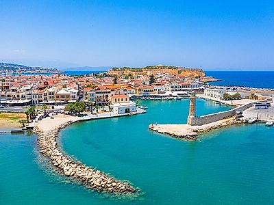 Chania by Private Transfer with a Stop in Rethymno