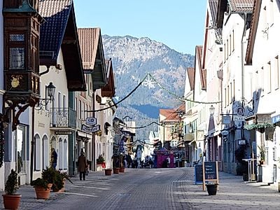 Garmisch-Partenkirchen By Private Transfer