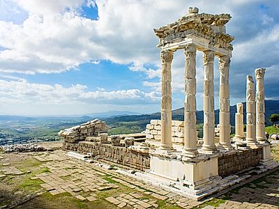 Pergamon Group Tour