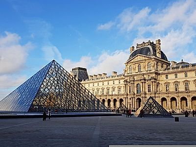 Louvre Museum Ticket with Audioguide