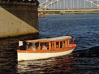 Riga Canal Boat Group Tour