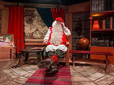 Rovaniemi and Santa Claus Village Private Tour