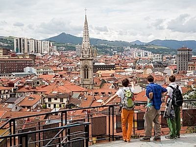 Bilbao, Guggenheim and Gaztelugatxe Small Group Tour