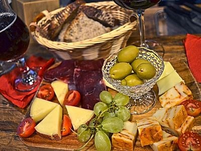 Traditional Bulgarian Dinner and Wine Tasting Private Tour