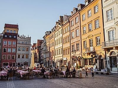 Best of Warsaw Private Tour in a Luxury Vehicle