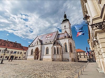Zagreb City Private Tour with Traditional Strukli Tasting