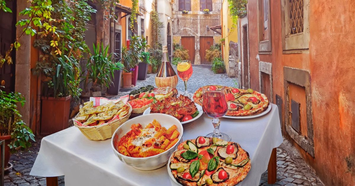 https://img.jaywaytravel.com/proposal-templates/italy-and-greece-for-foodies/hero-image.jpg?width=1200&height=630